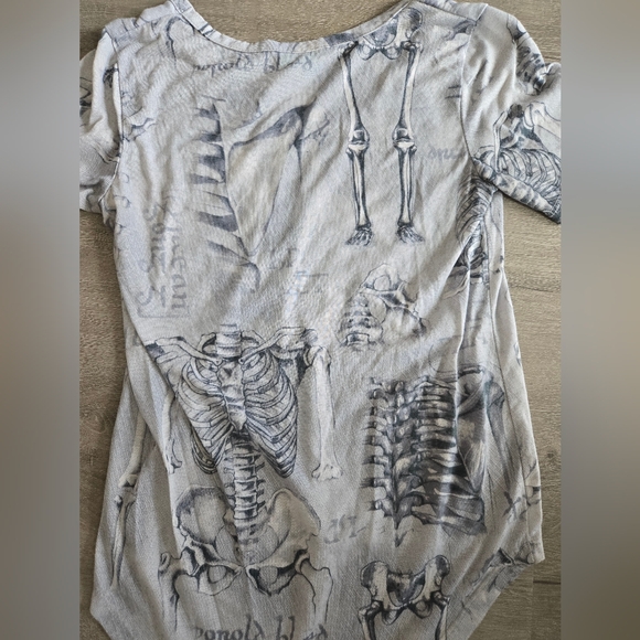 Anatomy Skelton shirt - Picture 2 of 5